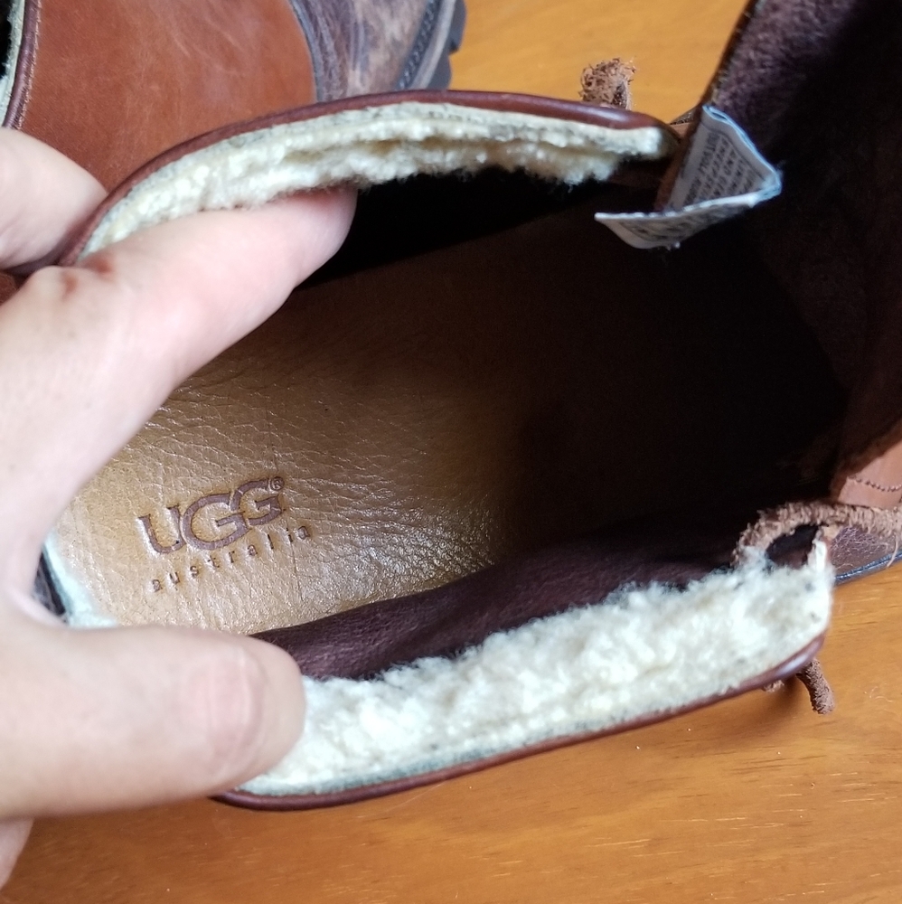 Mens Ugg - Picture 2 of 10